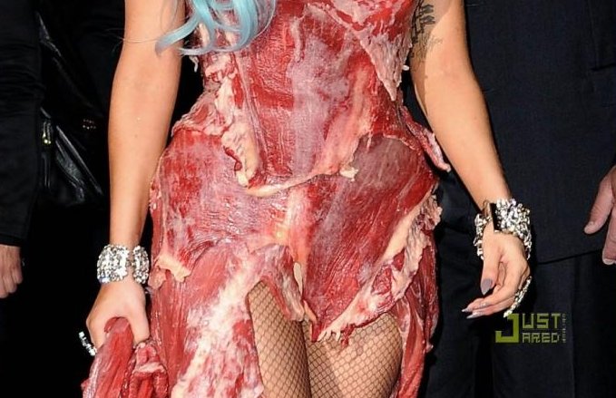 Vestido hecho con carne, de Lady Gaga