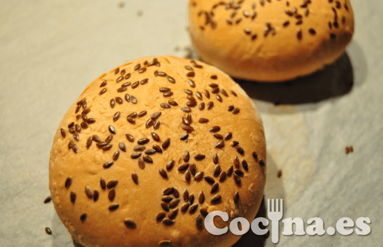 Pan de hamburguesa casero