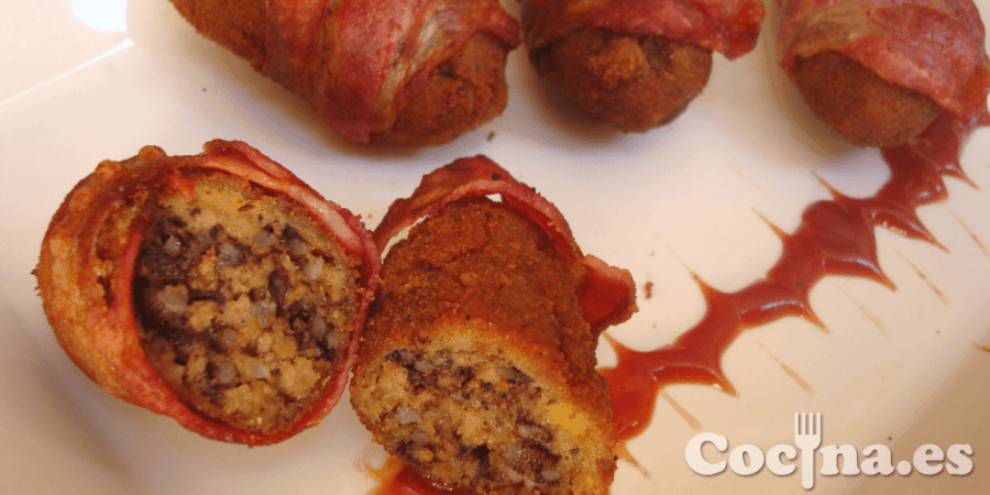 Croquetas de morcilla de arroz crujientes