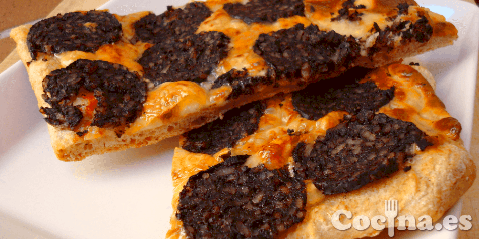 Pizza de morcilla