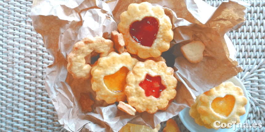 galletas rellenas de mermelada