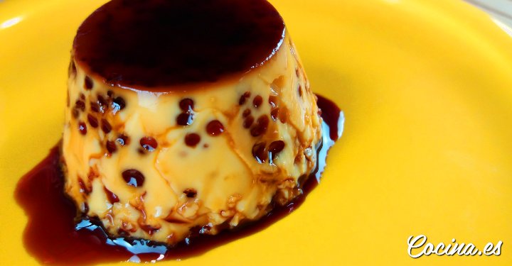 Flan de huevo casero al baño maría