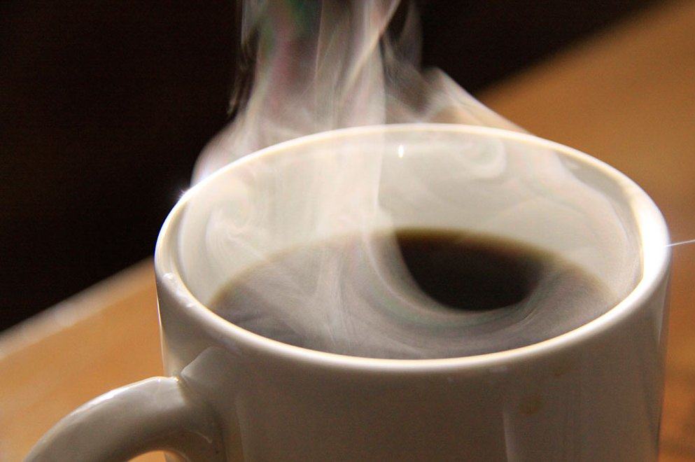 Taza de café caliente