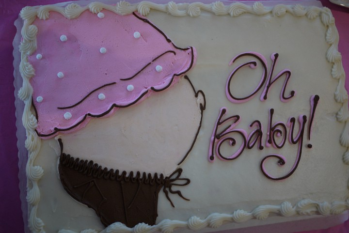 baby shower cake embarazada