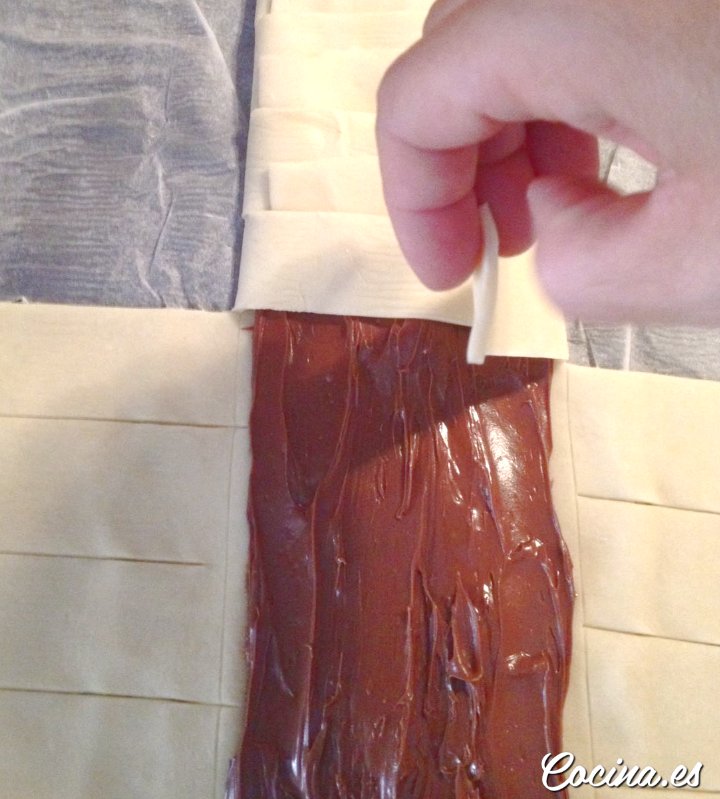 Cómo hacer strudel de chocolate