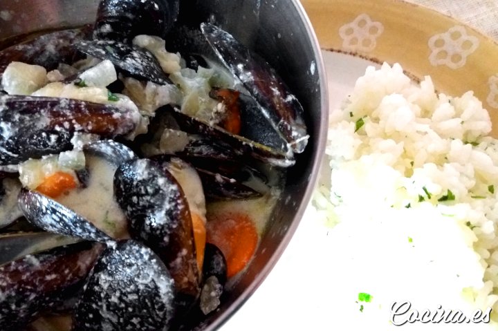 Mejillones en salsa belga