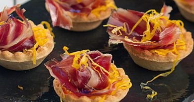 Canapés fríos, fáciles y rápidos: Canapés de Jamón Ibérico con Huelo Hilado