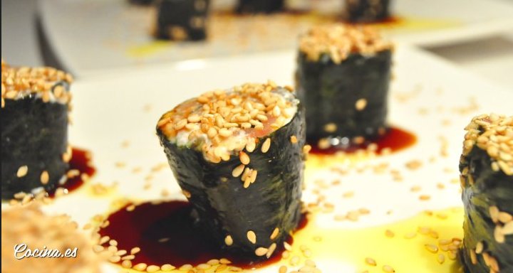 Recetas con Queso Crema - Rollitos de Queso, Salmón y Alga Nori