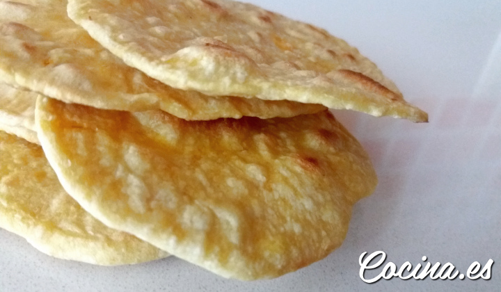 Tortas cenceñas para Gazpacho Manchego