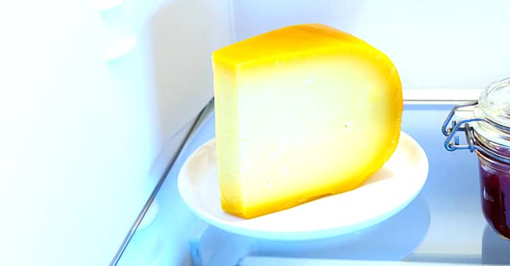 Cómo impedir que el queso se quede seco en el frigorífico