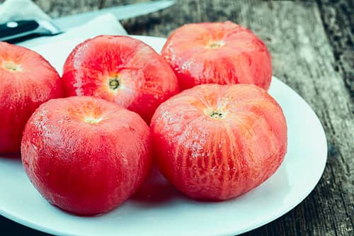 ¿Cómo pelar tomates fácil?