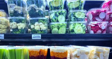 ¿Es malo comprar verduras ya cortadas y envasadas?
