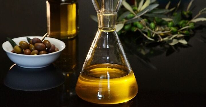 sustituye las grasas malas por el sano aceite de oliva